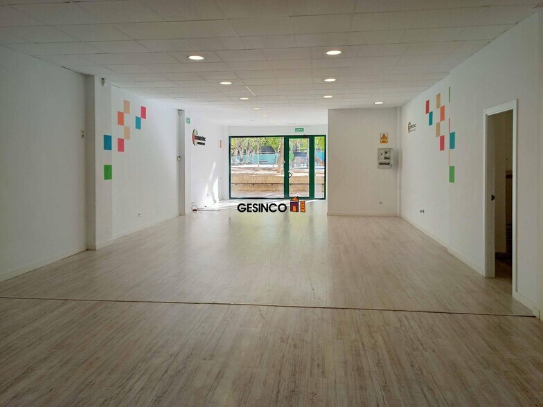 Local en Ontinyent, Valencia en alquiler - Foto del interior - Imagen 2 de 10