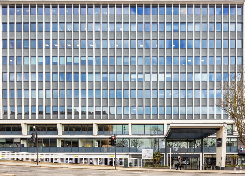 68-70 London Rd, Twickenham en alquiler - Foto del edificio - Imagen 3 de 16