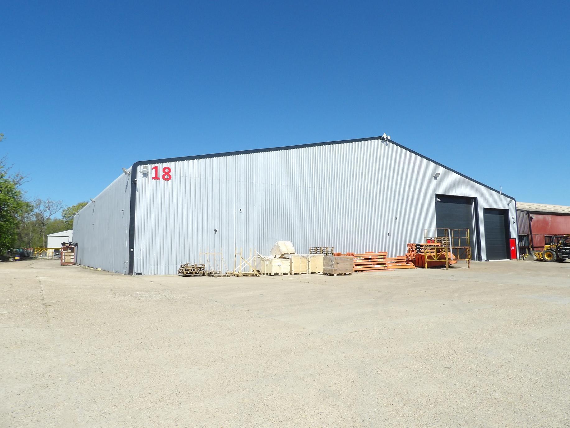 Unit 18 Lancaster Way, Earls Colne en alquiler Foto del edificio- Imagen 1 de 4