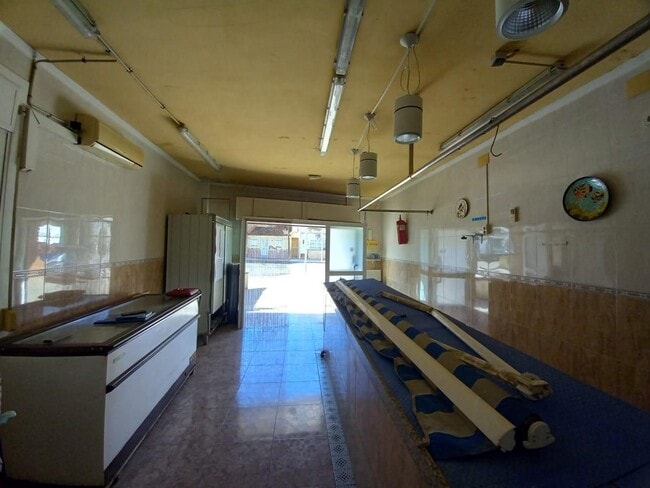 Más detalles de Local en alquiler