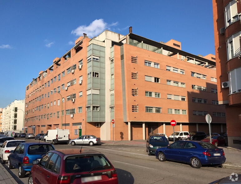 Local en Madrid, Madrid en alquiler - Foto del edificio - Imagen 2 de 2