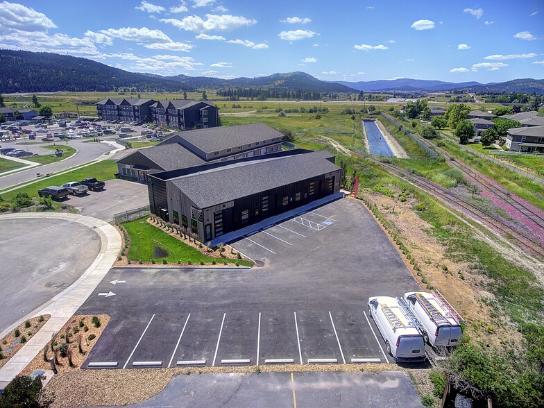 21 Meridian Ct, Kalispell, MT en venta - Foto del edificio - Imagen 1 de 19