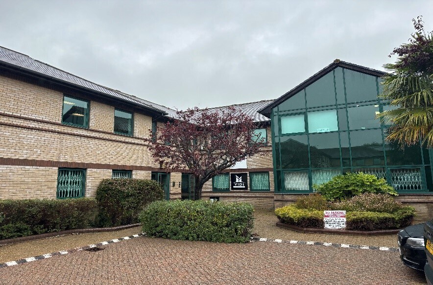 3-6 Hortons Way, Westerham en alquiler - Foto del edificio - Imagen 2 de 2