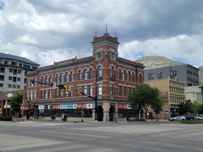 1 E Center St, Provo, UT en alquiler Foto del edificio- Imagen 1 de 14