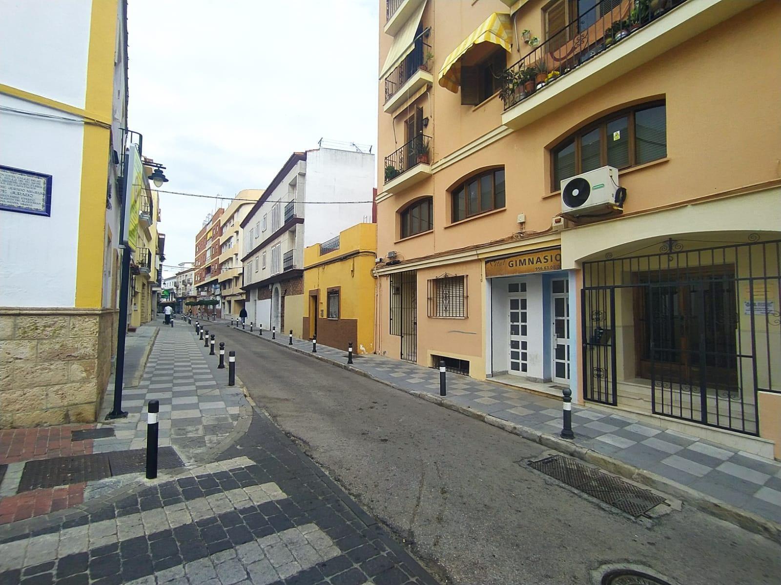Local en Algeciras, Cádiz en venta Foto del edificio- Imagen 1 de 12