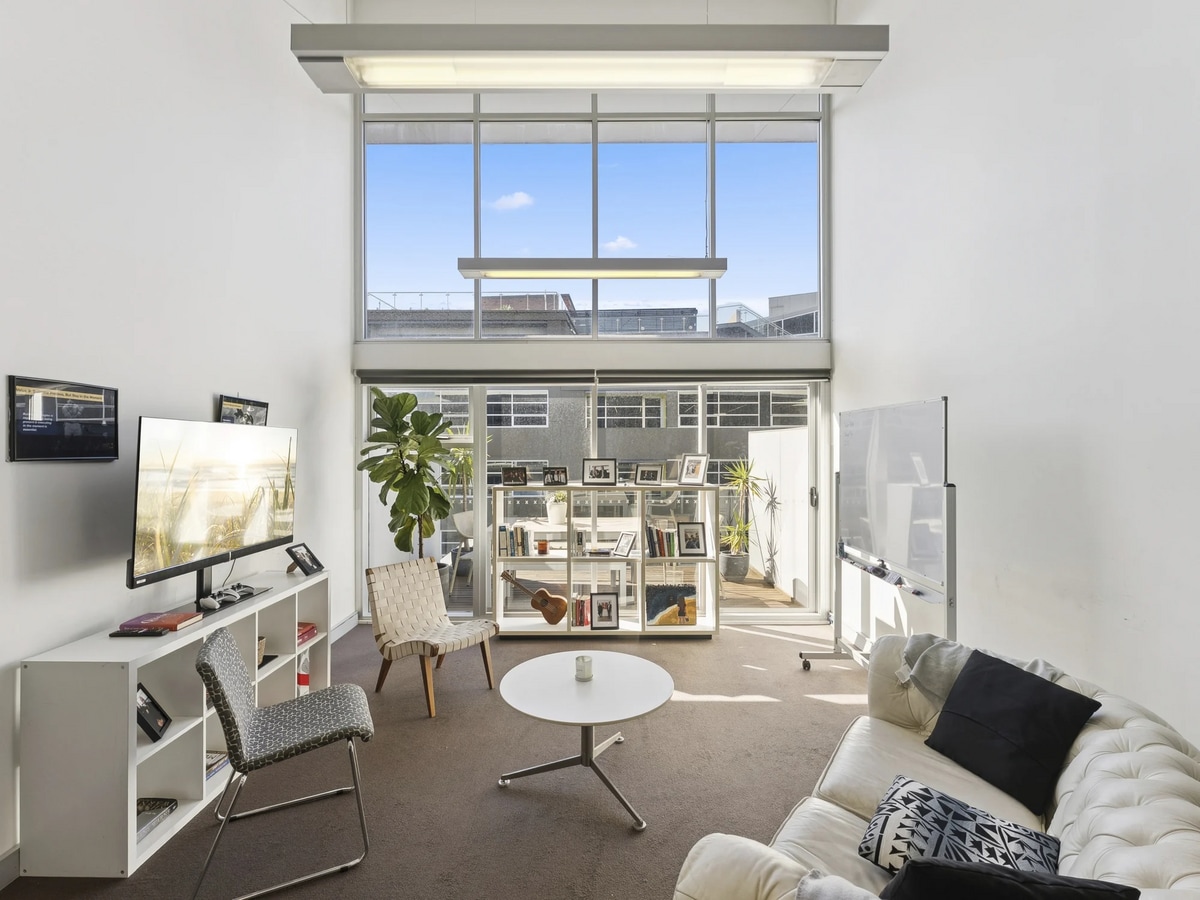 55 Holt St, Surry Hills, NSW 2010 - Unidad 508 - - Foto del interior - Image 1 of 2