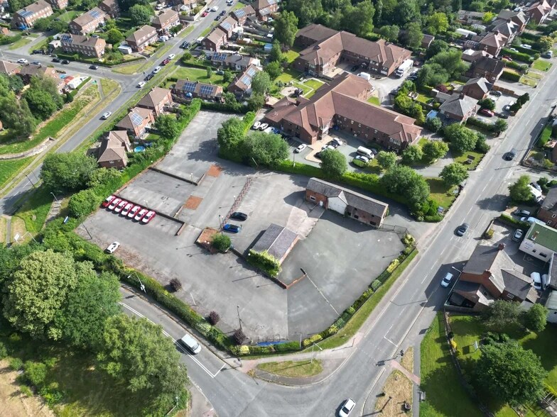 413 Manchester Rd, Northwich en alquiler - Foto del edificio - Imagen 2 de 2