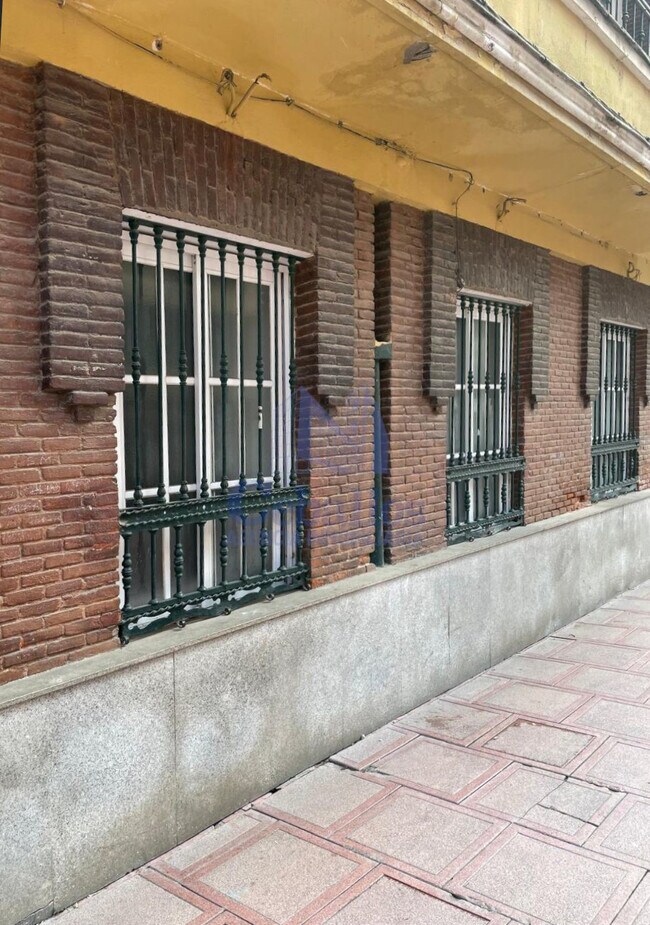 Más detalles de Oficina en alquiler