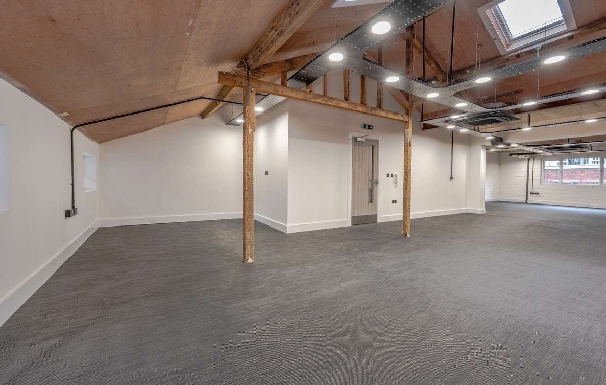 60 Wellington St, Leeds en alquiler Foto del edificio- Imagen 1 de 4