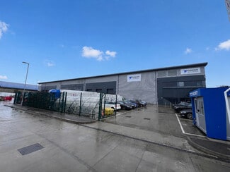 Más detalles de Station Appr, Waltham Cross - Nave en alquiler