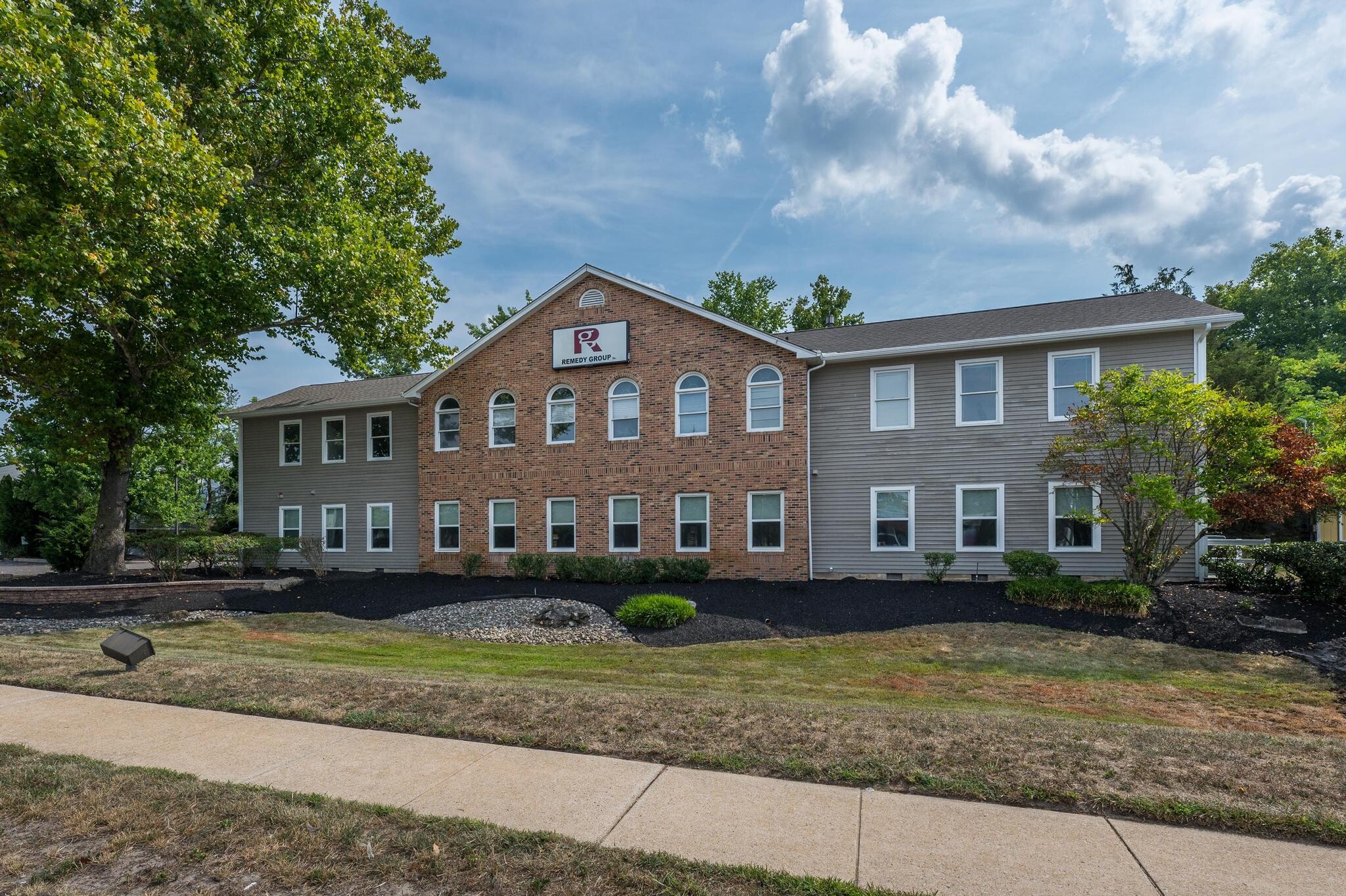 715 Stokes Rd, Medford, NJ en alquiler Foto del edificio- Imagen 1 de 27