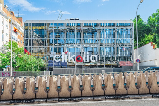 Más detalles de Calle de María de Molina, 7, Madrid - Oficina en alquiler