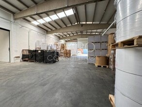 Nave en Alcalá de Henares, Madrid en alquiler Foto del interior- Imagen 2 de 17