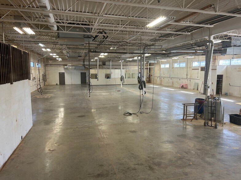 10760 NE Mankato St, Blaine, MN en venta - Foto del edificio - Imagen 3 de 5