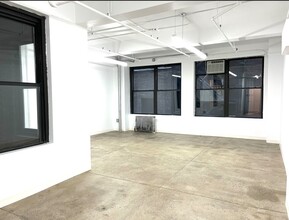 252 W 38th St, New York, NY en alquiler Foto del interior- Imagen 1 de 2