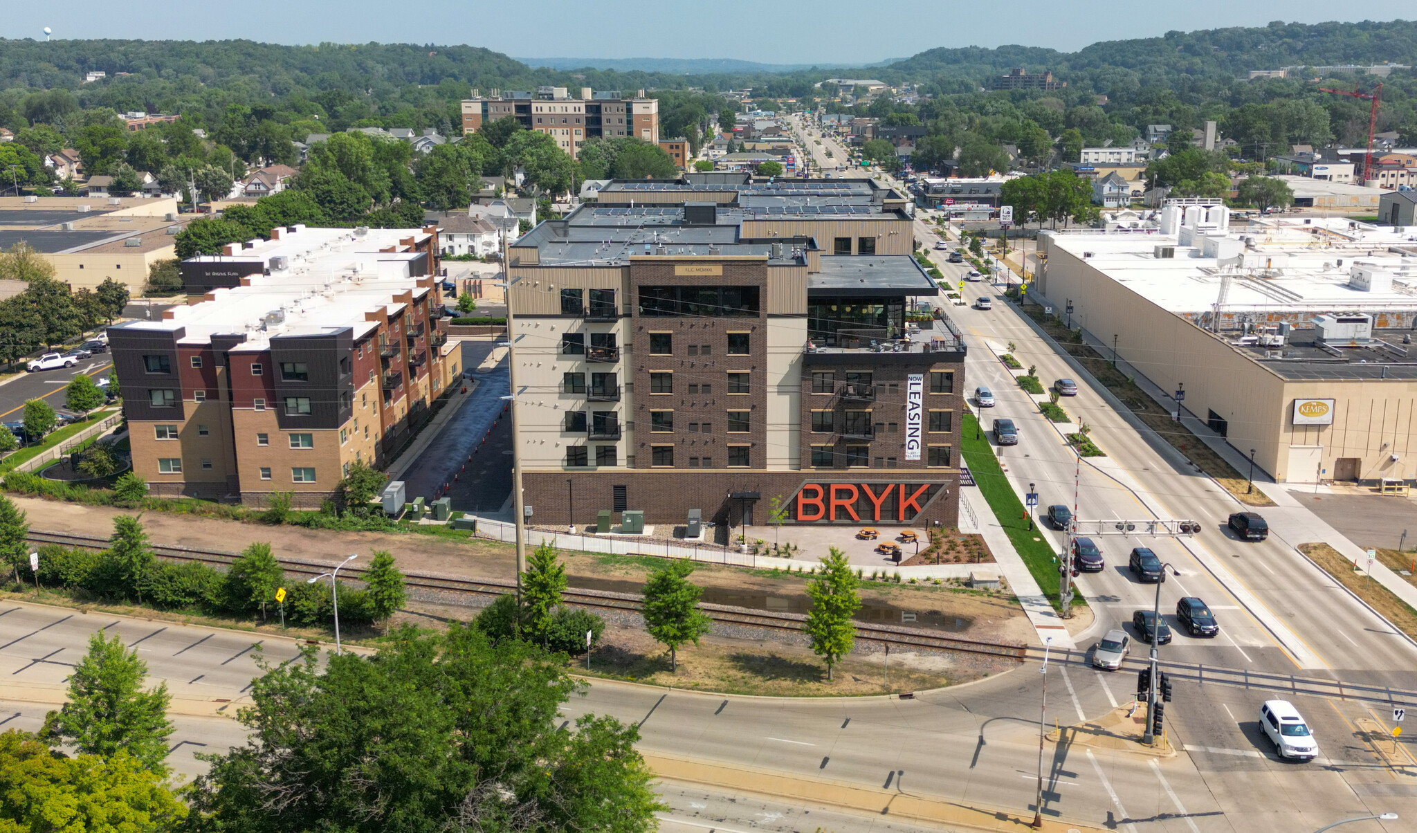 401 Broadway Ave N, Rochester, MN en alquiler Foto del edificio- Imagen 1 de 24