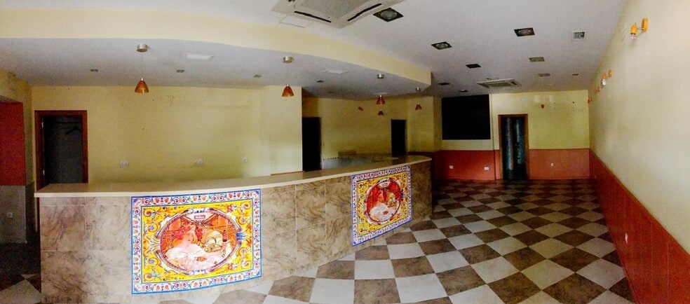 Local en Cáceres, Cáceres en alquiler - Foto del edificio - Imagen 1 de 11