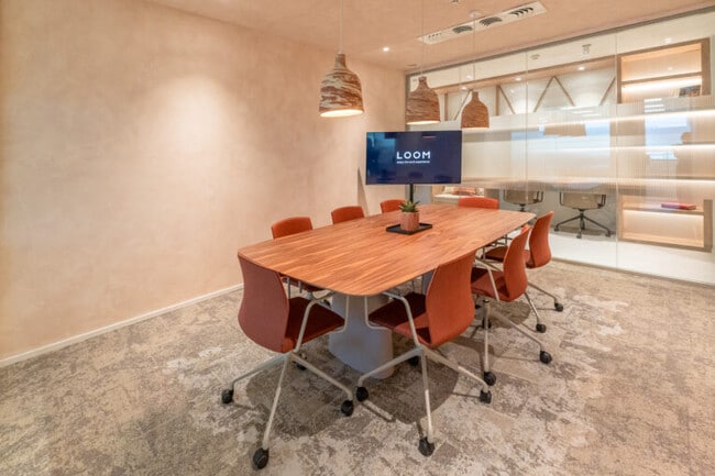 Más detalles de LOOM Campo de las Naciones, Avenida Partenón, 12, Madrid - Coworking en alquiler