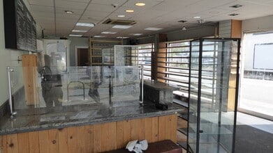 261 High Rd, Loughton en alquiler Foto del interior- Imagen 2 de 4