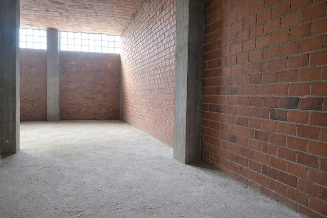 Más detalles de Praza de Lians, 2, Oleiros - Local en venta