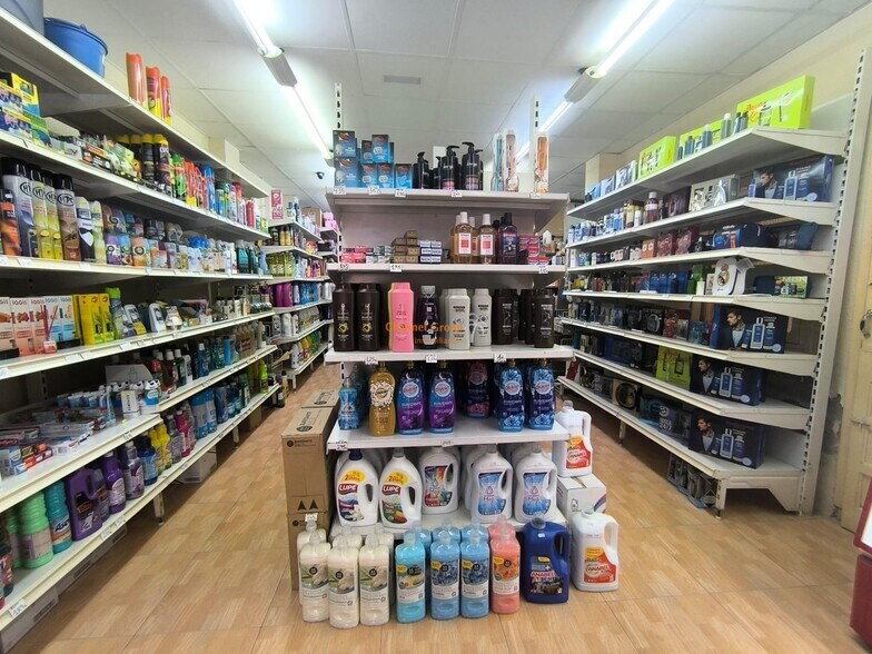 Local en Elche en alquiler - Foto del interior - Imagen 1 de 6