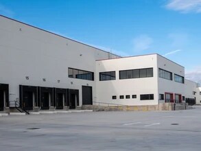 Calle Serafín Holgado, 2, San Fernando de Henares, Madrid en alquiler Foto del edificio- Imagen 2 de 7