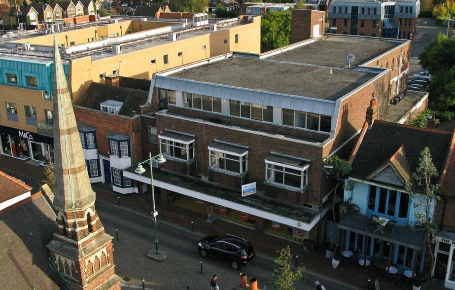 160-162 High St, Egham en venta - Foto del edificio - Imagen 2 de 2