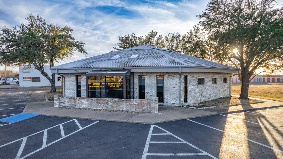 8506 Wesley St, Greenville, TX en venta - Foto del edificio - Imagen 2 de 37