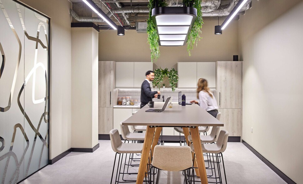 Manor House Dr, Coventry en alquiler - Foto del interior - Imagen 1 de 37