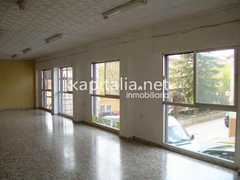 Local en Bocairent, Valencia en alquiler - Foto del edificio - Imagen 3 de 6