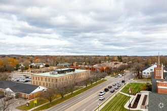 1000 W University Dr, Rochester, MI - VISTA AÉREA  vista de mapa - Image1