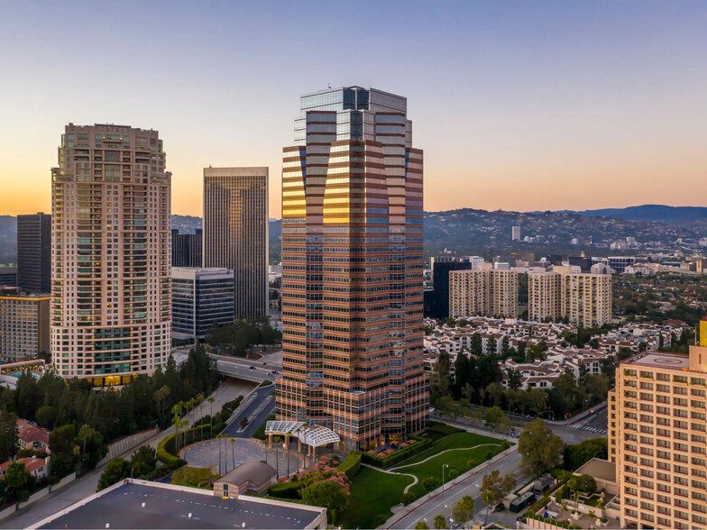 2121 Avenue of the Stars, Century City, CA en alquiler - Foto del edificio - Imagen 2 de 15