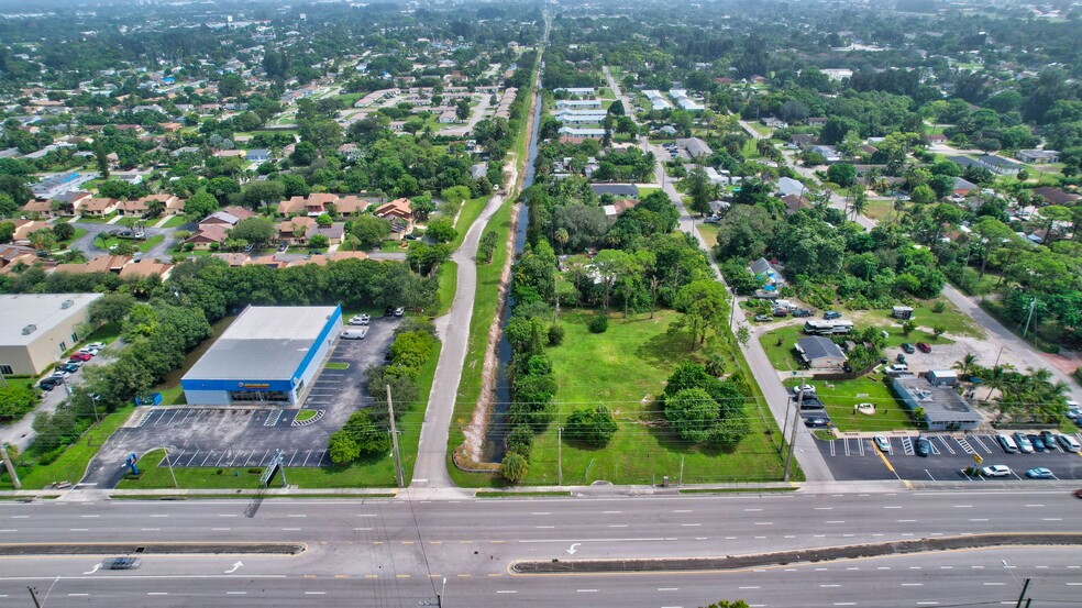 4526 S Military Trl, Lake Worth, FL en venta - Foto del edificio - Imagen 3 de 7