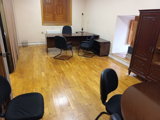 Más detalles de Oficina en alquiler