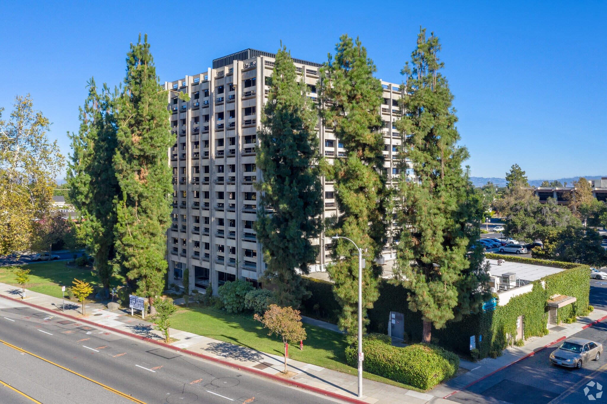 612 W Duarte Rd, Arcadia, CA en alquiler Foto del edificio- Imagen 1 de 8