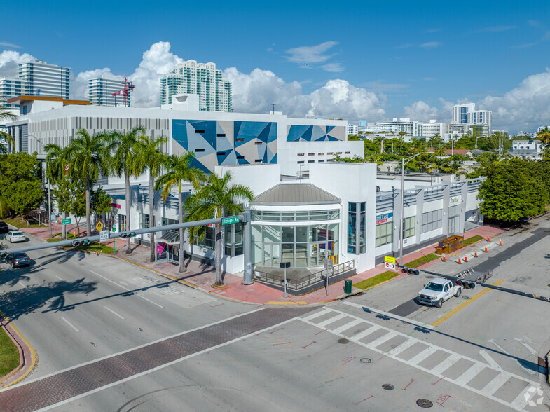 1011 5th St, Miami Beach, FL en alquiler - Foto del edificio - Imagen 1 de 9