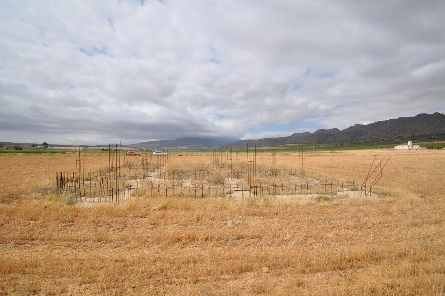 Terreno en Yecla, Murcia en venta - Foto de la construcción - Imagen 2 de 14