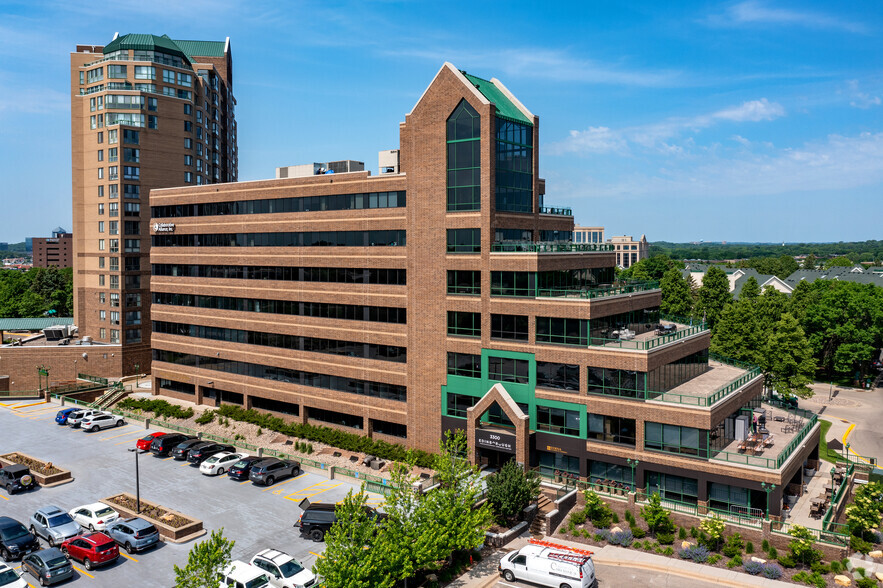 3300 Edinborough Way, Edina, MN en alquiler - Foto del edificio - Imagen 2 de 16