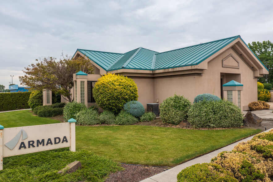 1045 W Columbia Dr, Kennewick, WA en venta - Foto del edificio - Imagen 3 de 13