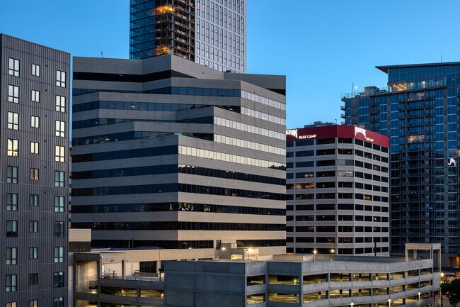 Más detalles de 215 S State St, Salt Lake City, UT - Oficina, local en alquiler