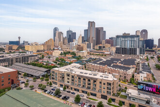 910 S Pearl Expy, Dallas, TX - VISTA AÉREA  vista de mapa