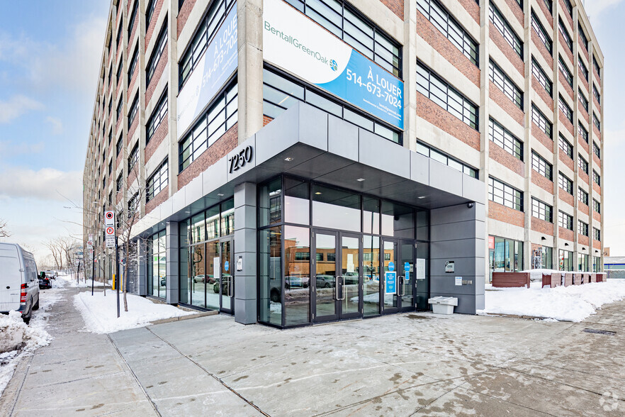 7250 Rue du Mile End, Montréal, QC en alquiler - Foto del edificio - Imagen 3 de 7