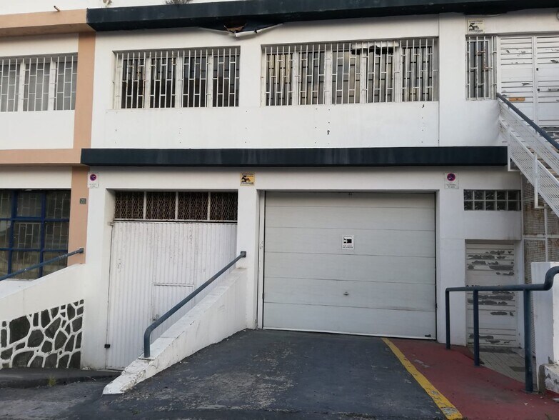 Calle Diego Vega Sarmiento, 23, Las Palmas de Gran Canaria, Las Palmas en venta - Foto del edificio - Imagen 2 de 31