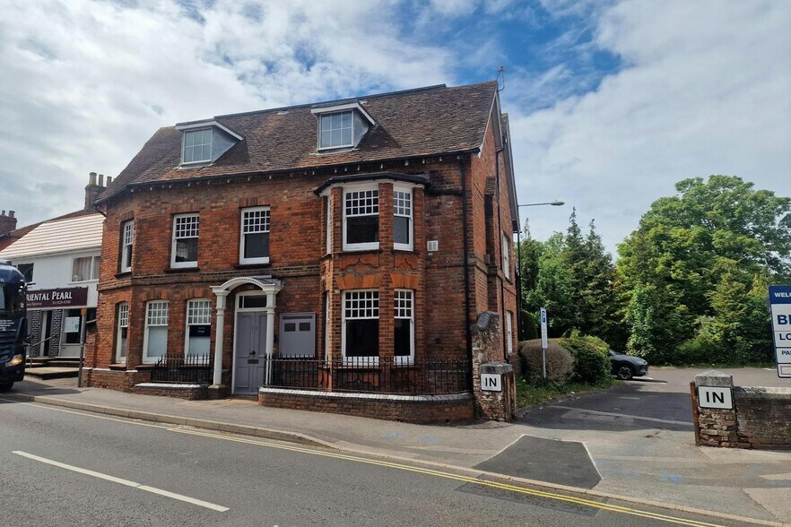 15 Winchester Rd, Basingstoke en alquiler - Foto del edificio - Imagen 2 de 3