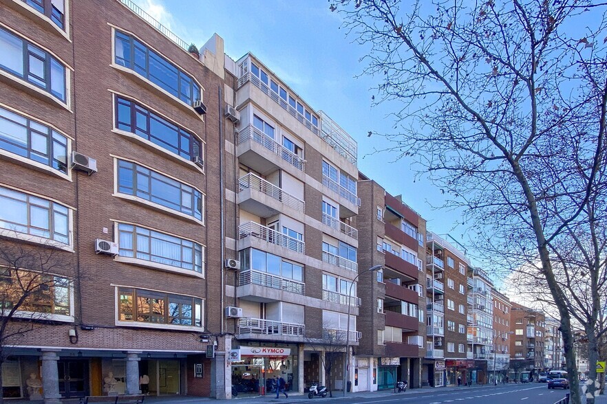 Calle López de Hoyos, 82, Madrid, Madrid en venta - Foto del edificio - Imagen 2 de 5