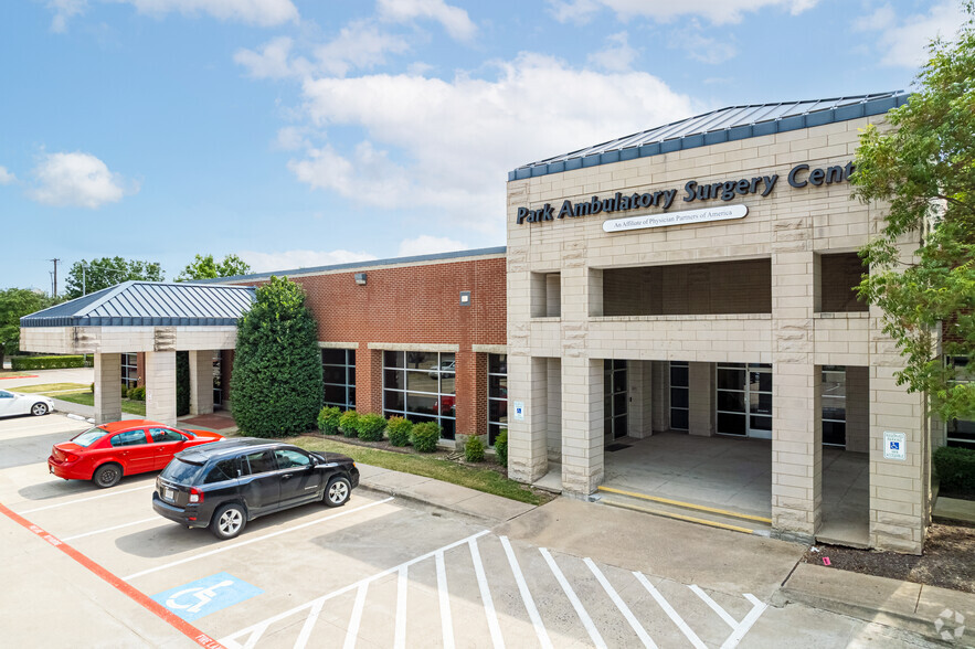 5055 W Park Blvd, Plano, TX en alquiler - Foto del edificio - Imagen 3 de 29