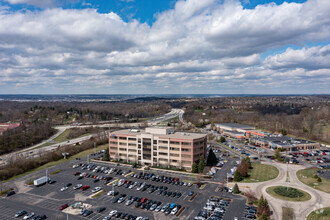 300 E Business Way, Cincinnati, OH - vista aérea  vista de mapa