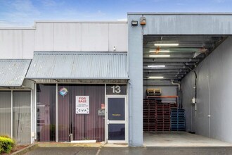 23-25 Cleeland Rd, Oakleigh South en alquiler Foto del edificio- Imagen 1 de 2