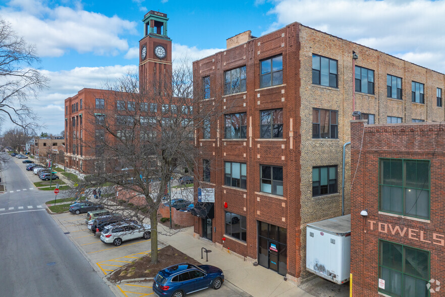 4147 N Ravenswood Ave, Chicago, IL en alquiler - Foto del edificio - Imagen 2 de 8