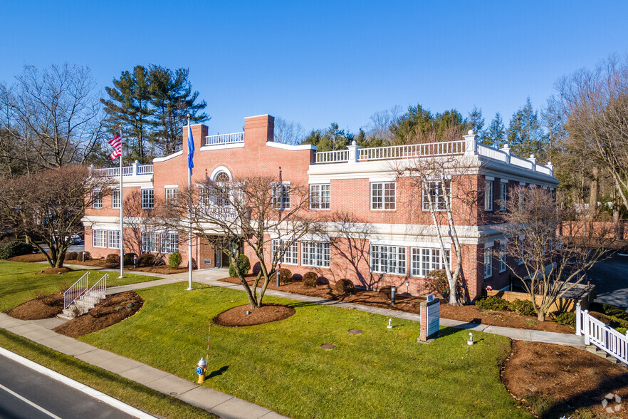 320 Post Rd W, Westport, CT en alquiler - Foto del edificio - Imagen 2 de 26